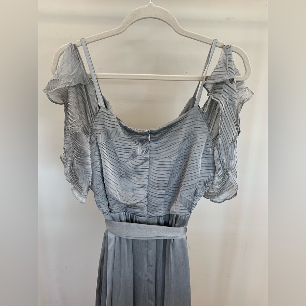 NWT DKNY Formal Gown ~ silver - Picture 4 of 8